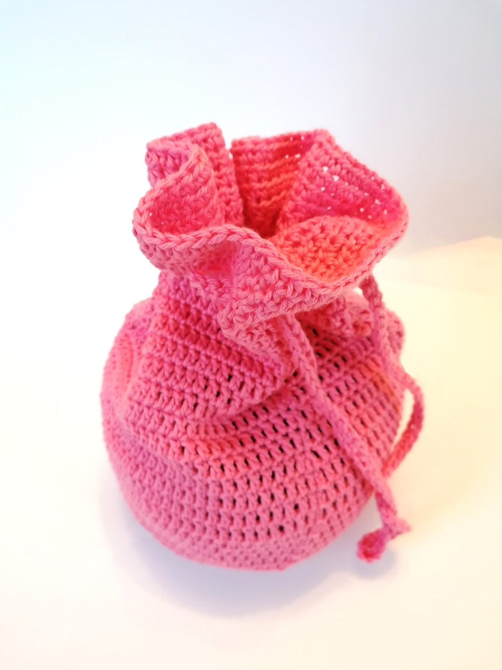 Bubblegum Pink 100% Cotton Washable Crochet Washbag
