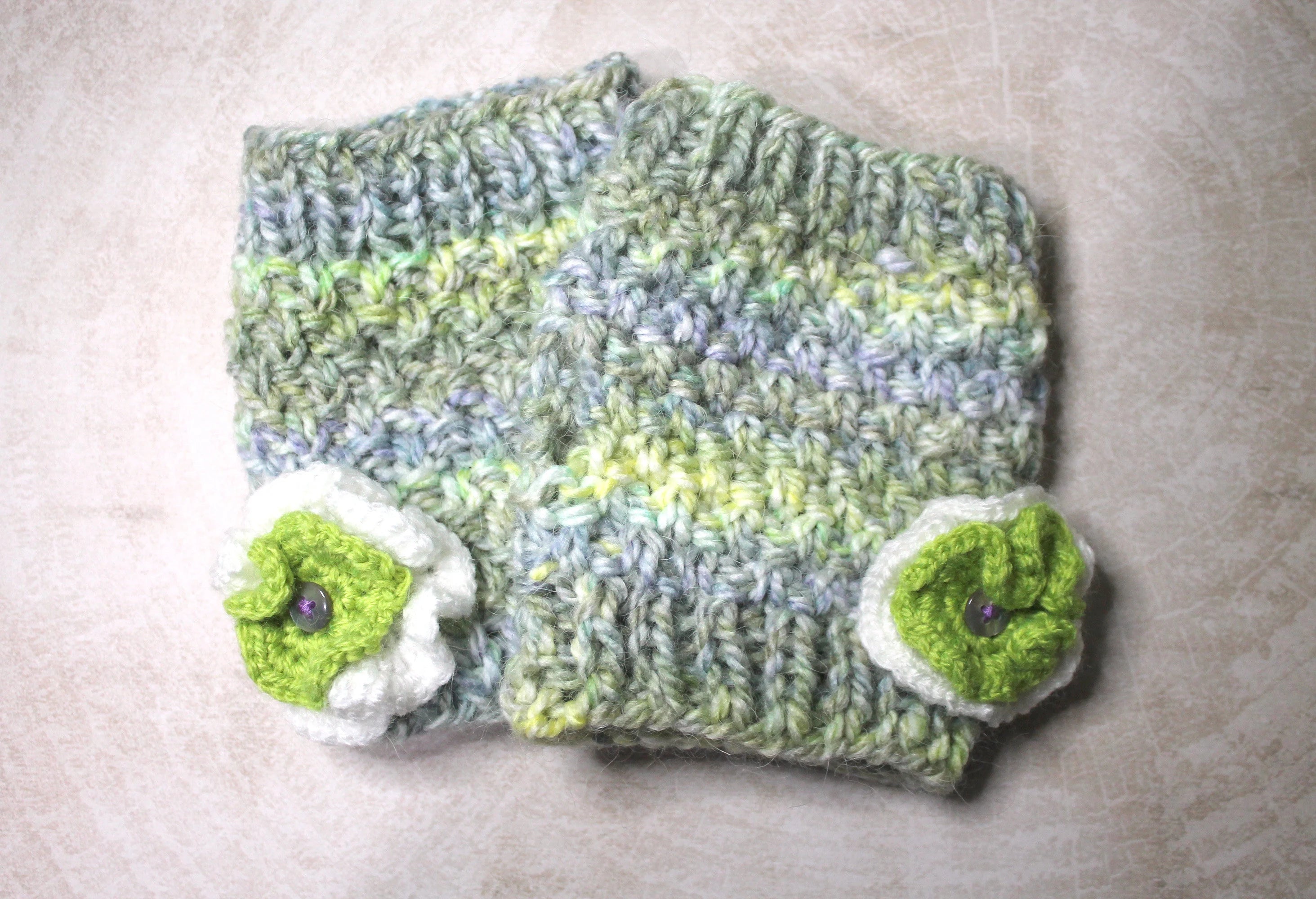 Hand Knitted Moss Stitch Lichen Wildlife Purple Button Fingerless Gloves